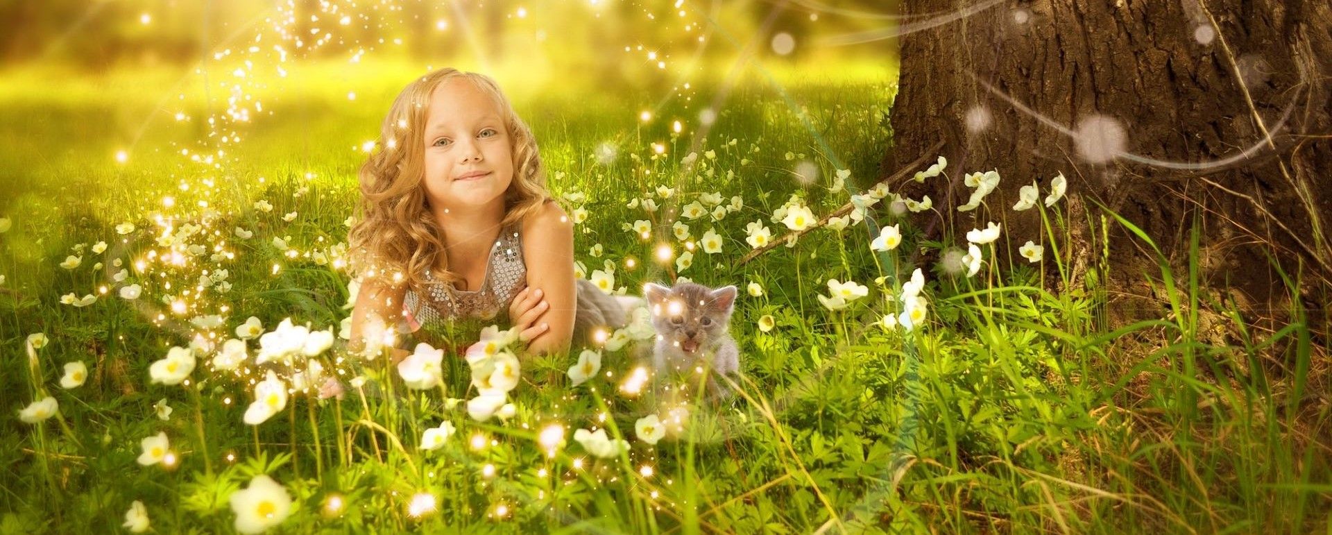 Mereu împreună,  Pentru o lume mai bună Mereu împreună,  Pentru o lume mai bună